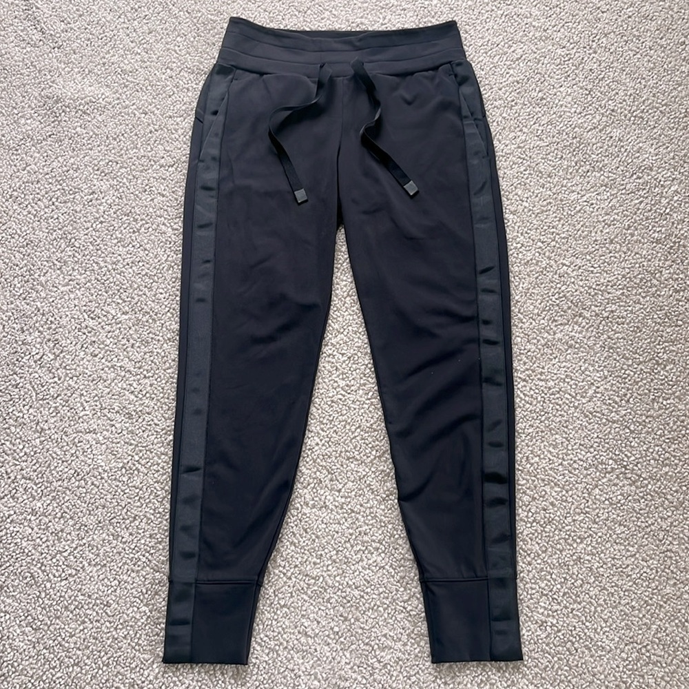 ATHLETA Metro Downtown Jogger Size XS